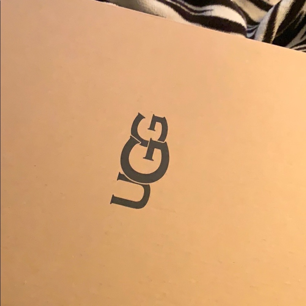 low top fur UGG boots